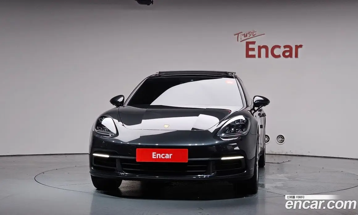 Porsche Panamera 2018 3.0 автомат (гидро), фото 3