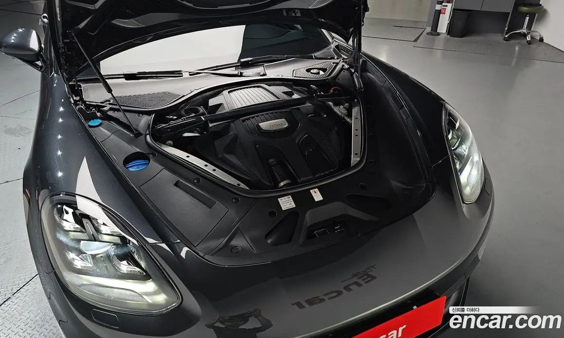 Porsche Panamera 2018 3.0 автомат (гидро), фото 6