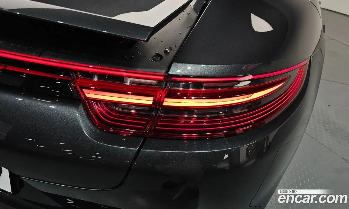 Porsche Panamera 2018 3.0 автомат (гидро), фото 9