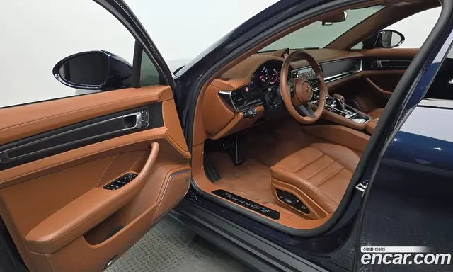 Porsche Panamera 2022 4.0 автомат (гидро), миниатюра 12