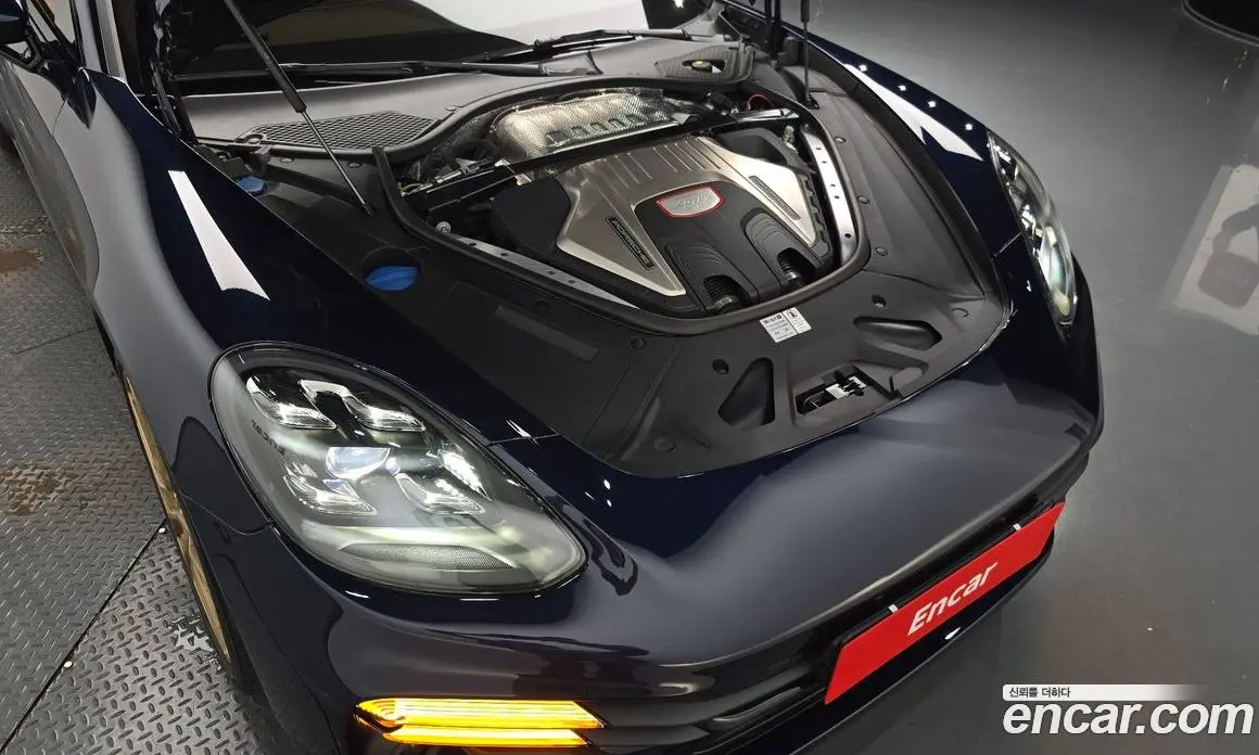 Porsche Panamera 2022 4.0 автомат (гидро), фото 5