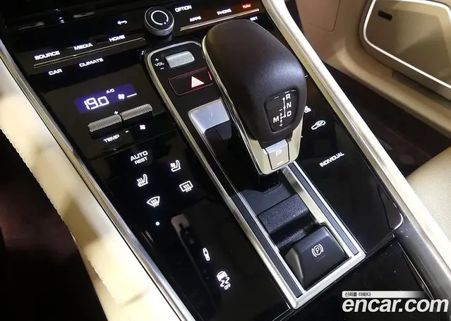 Porsche Panamera 2022 2.9 автомат (гидро), миниатюра 9