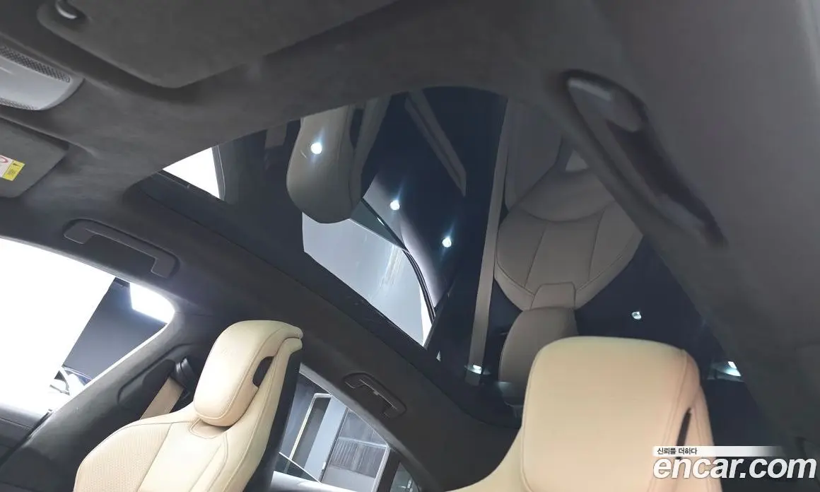 Porsche Taycan 2021 0.1 автомат (гидро), фото 19