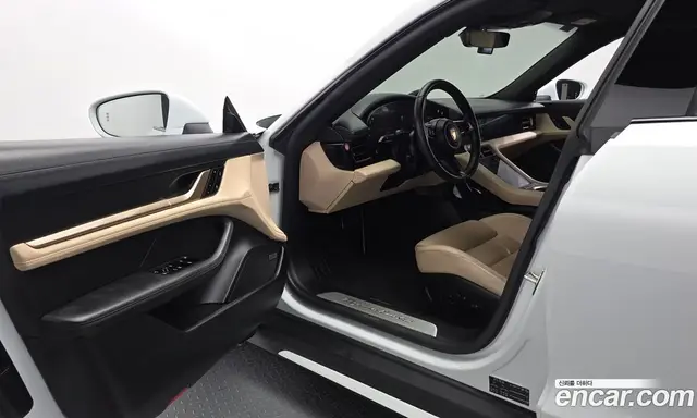 Porsche Taycan 2021 0.1 автомат (гидро), миниатюра 10