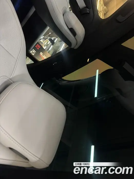 Porsche Taycan 2024 0.1 автомат (гидро), фото 16