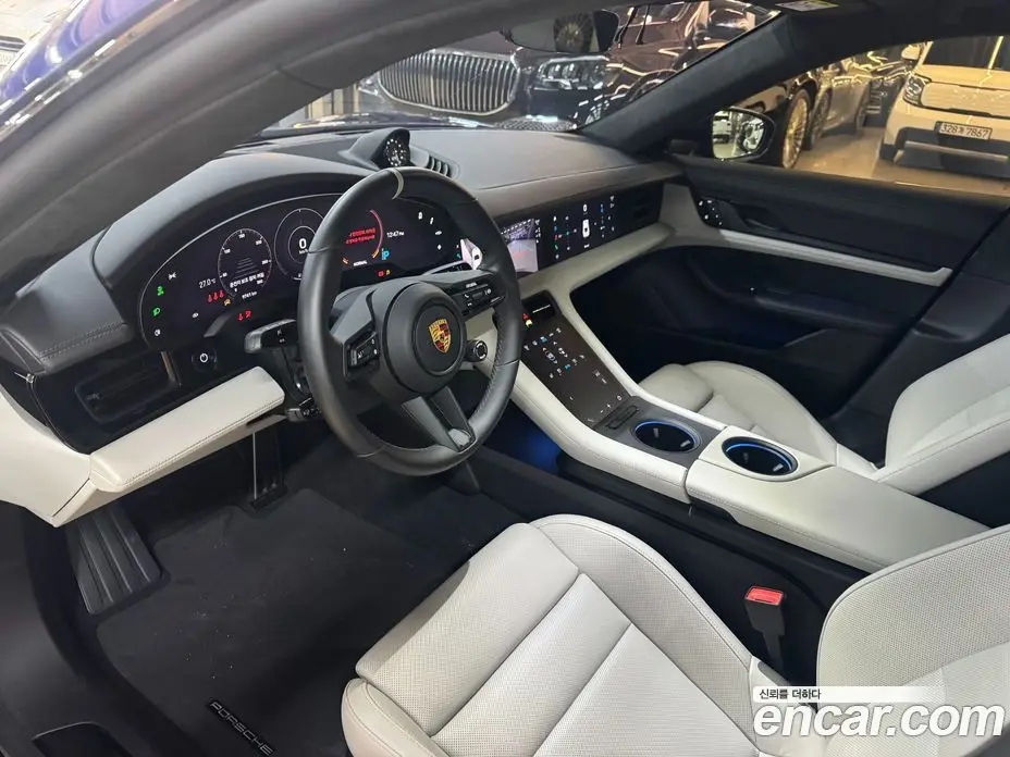 Porsche Taycan 2024 0.1 автомат (гидро), фото 7