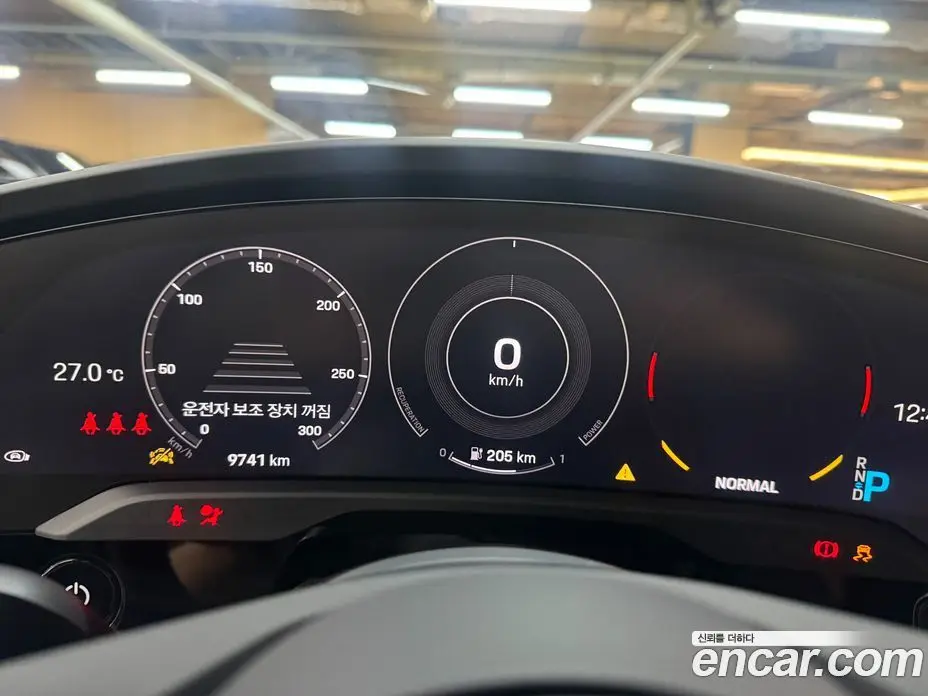Porsche Taycan 2024 0.1 автомат (гидро), фото 8
