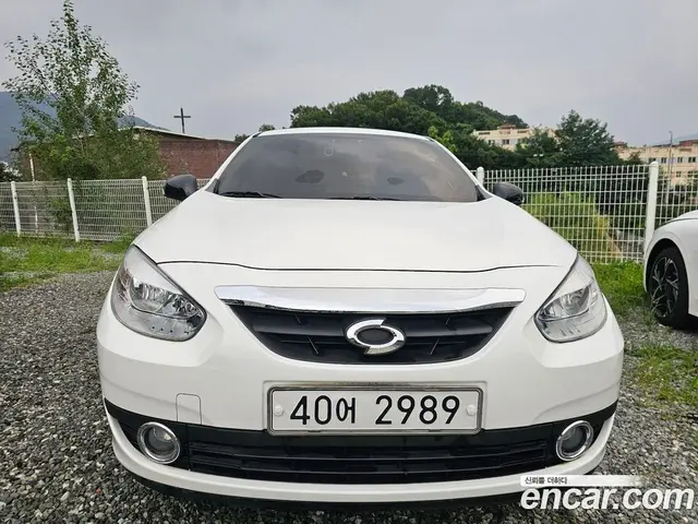 Renault (Samsung) SM3 2009 1.6 механика, миниатюра 1