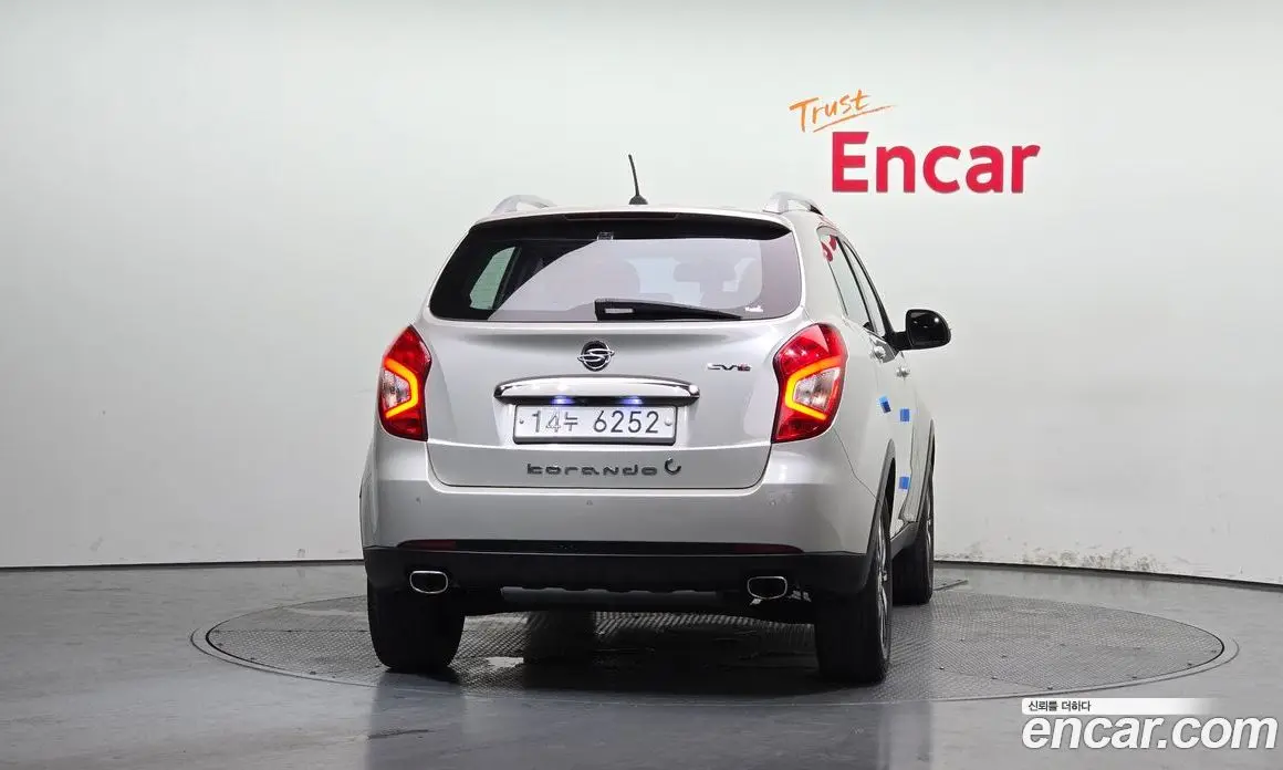 SsangYong Korando 2013 2.0 автомат (гидро), фото 4