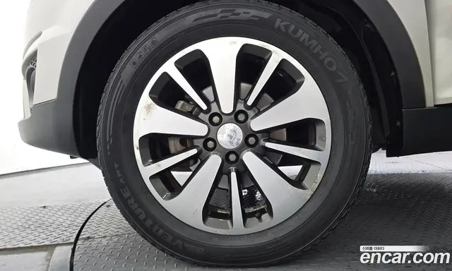 SsangYong Korando 2013 2.0 автомат (гидро), миниатюра 5