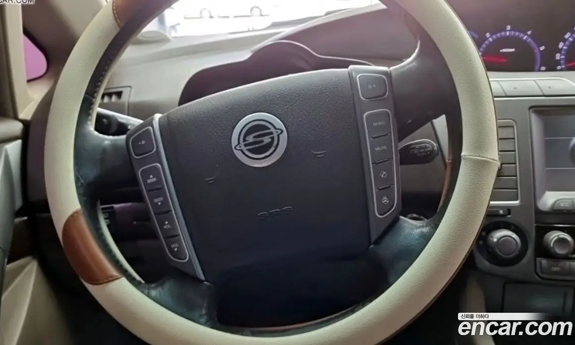 SsangYong Korando 2013 2.0 автомат (гидро), фото 11
