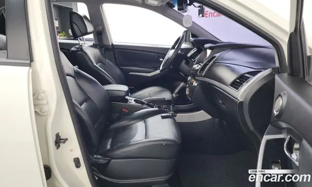 SsangYong Korando 2014 2.0 автомат (гидро), миниатюра 12