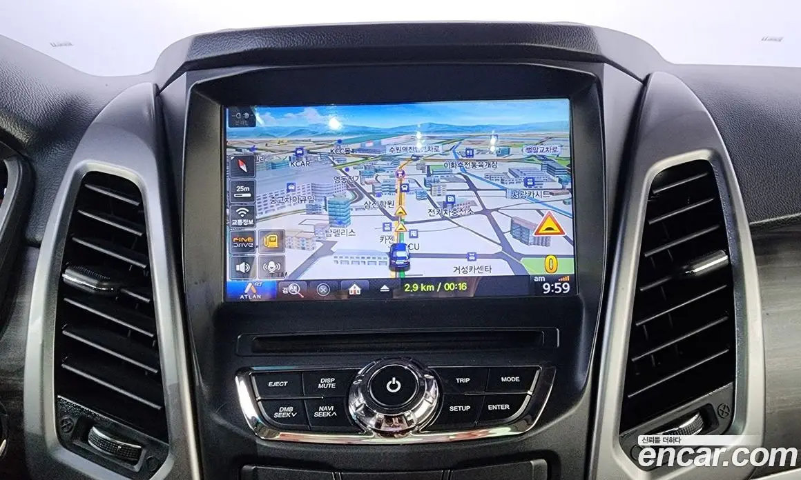 SsangYong Korando 2014 2.0 автомат (гидро), фото 14