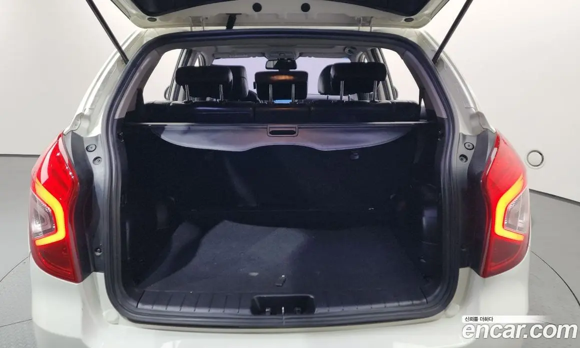 SsangYong Korando 2014 2.0 автомат (гидро), фото 20