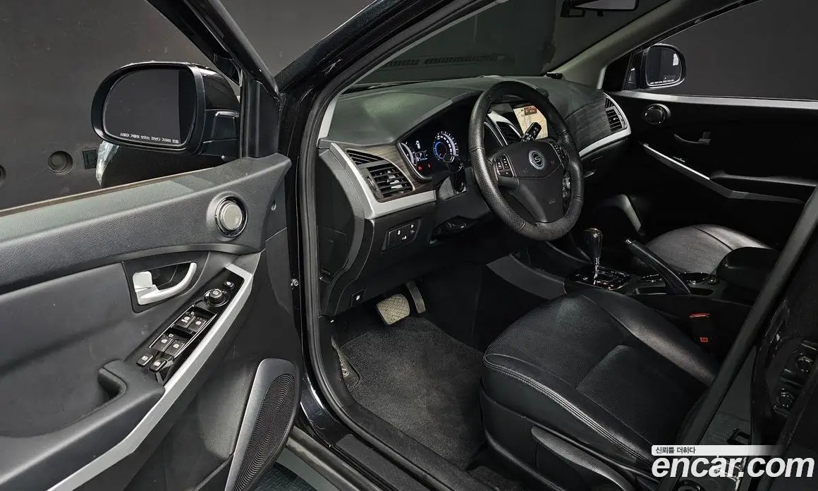 SsangYong Korando 2016 2.2 автомат (гидро), фото 10 SsangYong Korando 2016 2.2 автомат (гидро), фото 10
