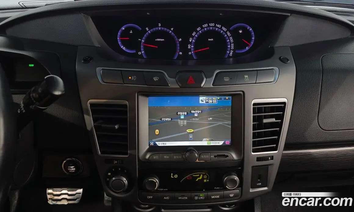 SsangYong Korando 2017 2.2 автомат (гидро), фото 20