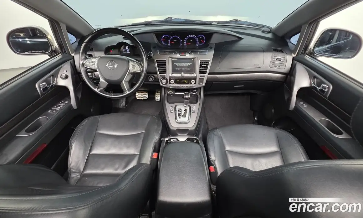 SsangYong Korando 2017 2.2 автомат (гидро), фото 10