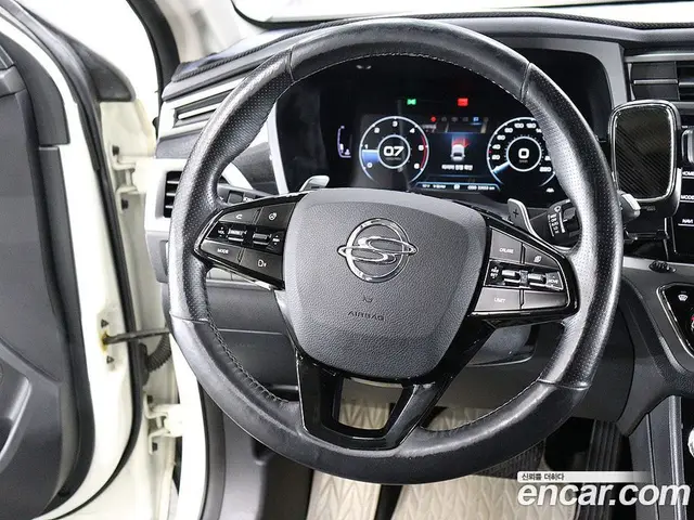 SsangYong Korando 2019 1.6 автомат (гидро), миниатюра 11