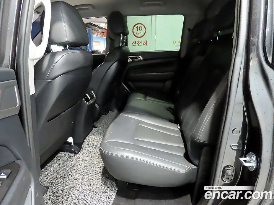 SsangYong Rexton 2018 2.2 автомат (гидро), фото 12