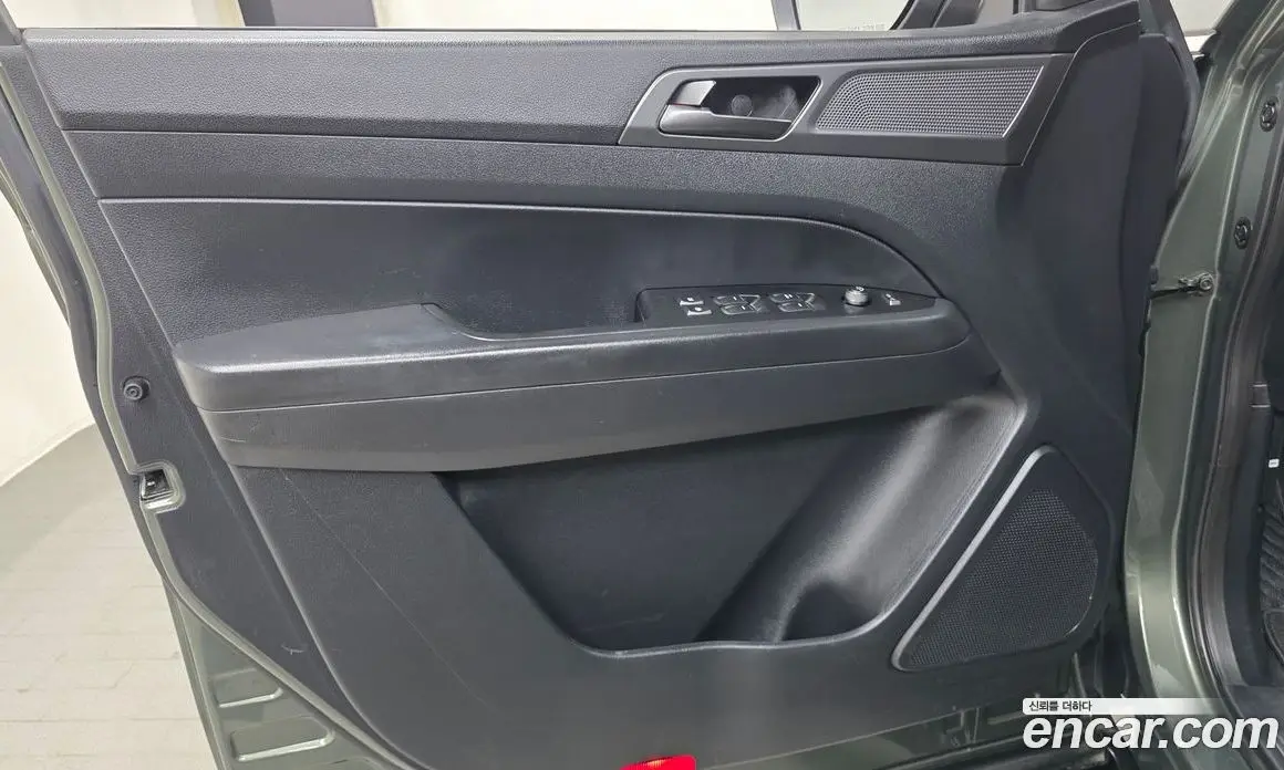 SsangYong Rexton 2021 2.2 автомат (гидро), фото 14