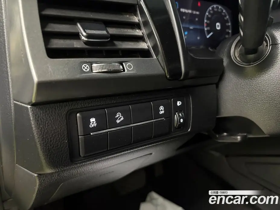 SsangYong Rexton 2022 2.2 автомат (гидро), фото 13