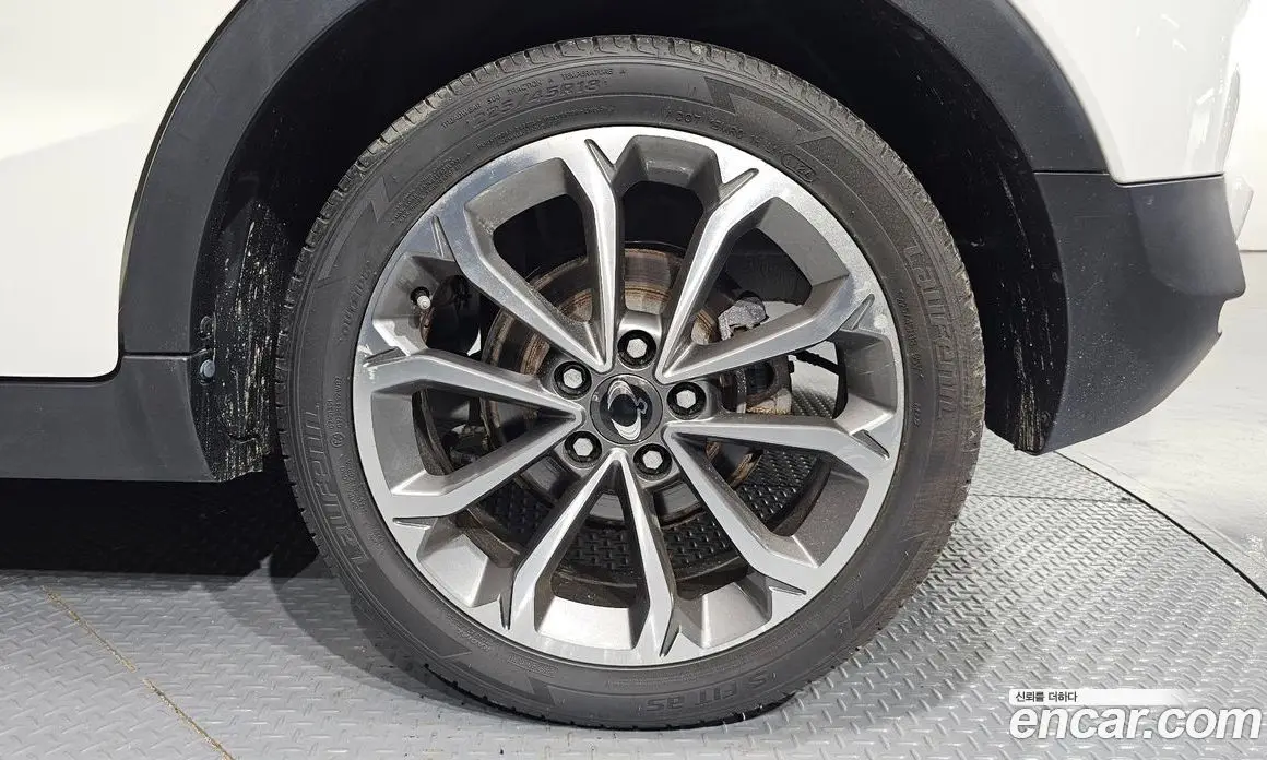 SsangYong TIBOLI 2018 1.6 автомат (гидро), фото 7