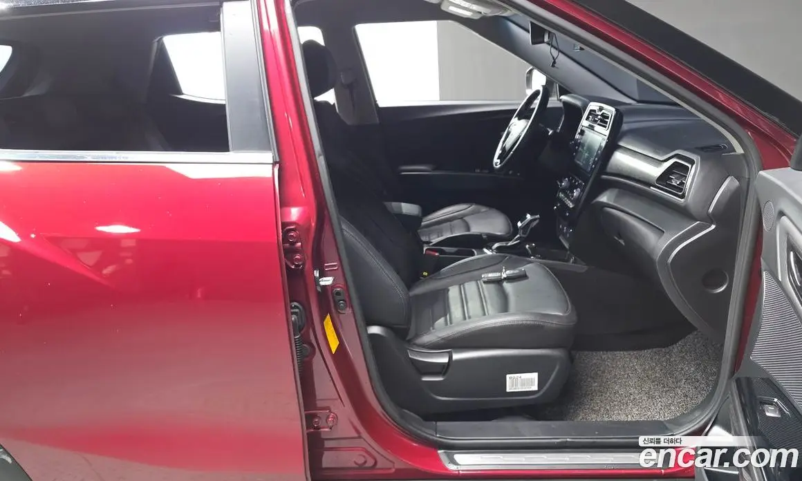 SsangYong TIBOLI 2019 1.5 автомат (гидро), фото 13