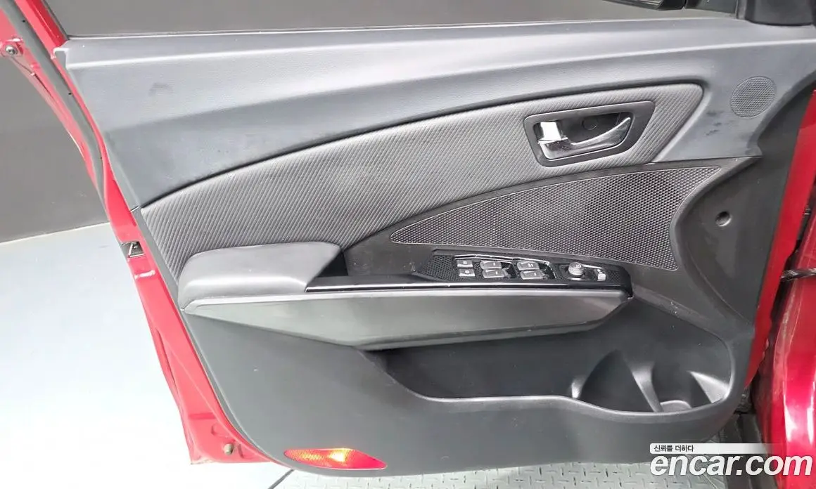 SsangYong TIBOLI 2019 1.5 автомат (гидро), фото 14