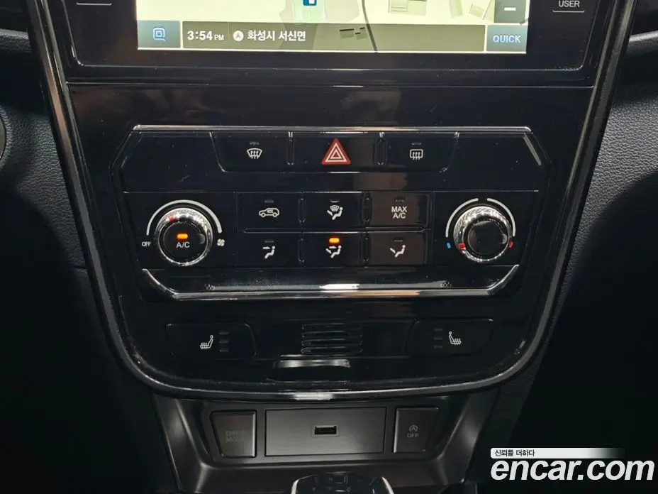 SsangYong TIBOLI 2021 1.5 автомат (гидро), фото 15