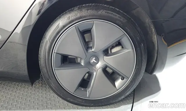 Tesla Model 3 2021 0.2 автомат (гидро), миниатюра 7