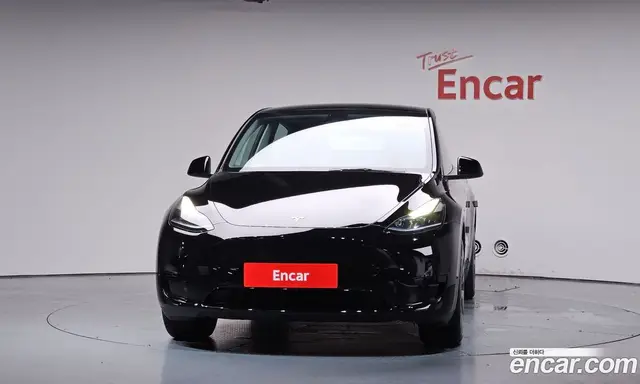 Tesla Model Y 2024 0.2 автомат (гидро), миниатюра 2