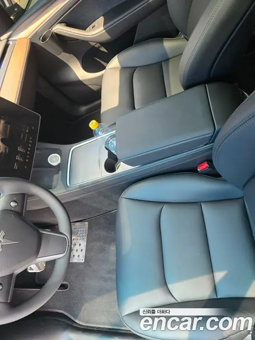 Tesla Model Y 2025 автомат (гидро), фото 14