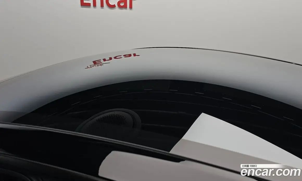 Tesla Model Y 2025 0.2 автомат (гидро), фото 24