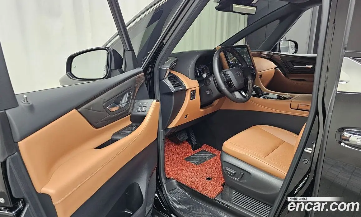 Toyota Alphard 2025 2.5 автомат (гидро), фото 12