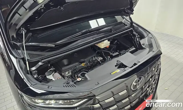 Toyota Alphard 2025 2.5 автомат (гидро), миниатюра 5