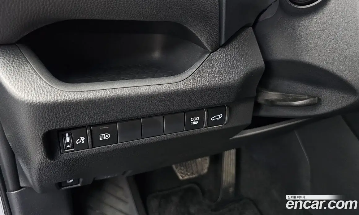 Toyota RAV4 2025 2.5 автомат (гидро), фото 27