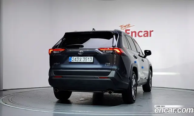 Toyota RAV4 2025 2.5 автомат (гидро), миниатюра 4