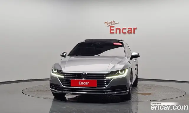 Volkswagen Arteon 2019 2.0 автомат (гидро), миниатюра 2