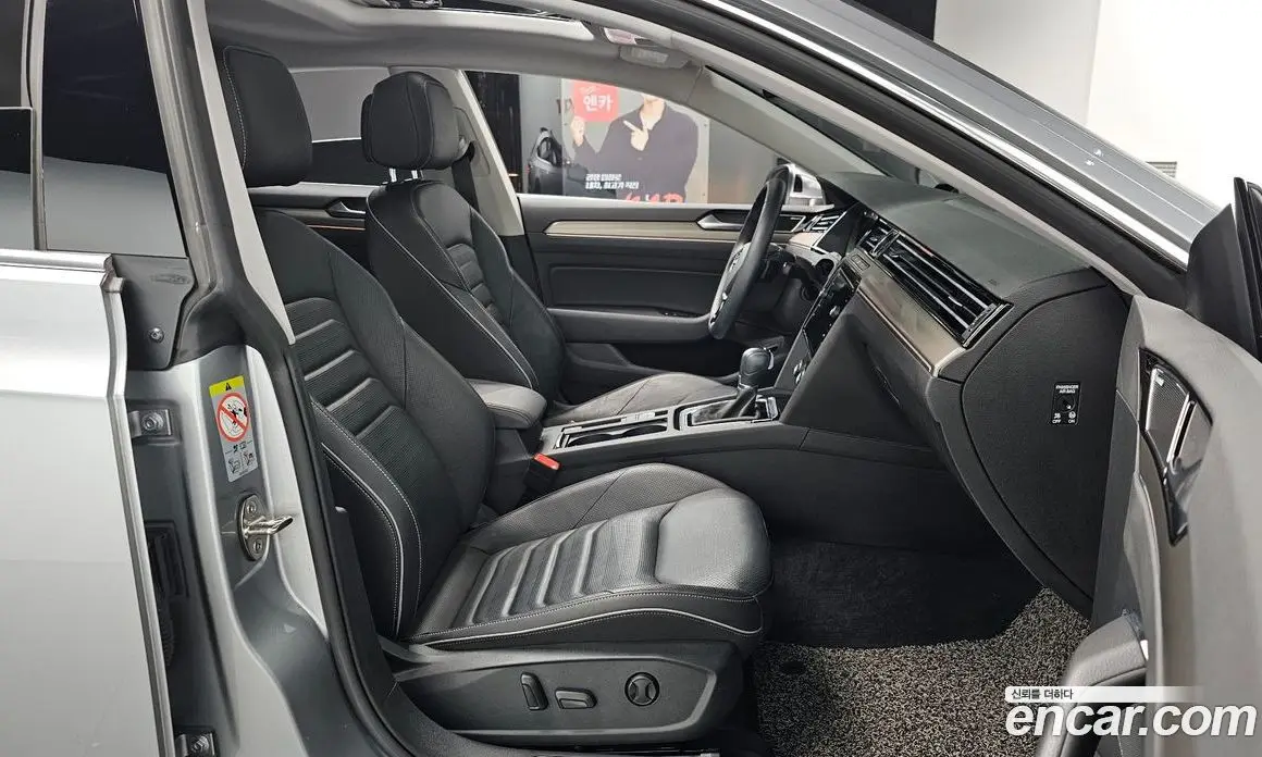 Volkswagen Arteon 2019 2.0 автомат (гидро), фото 15