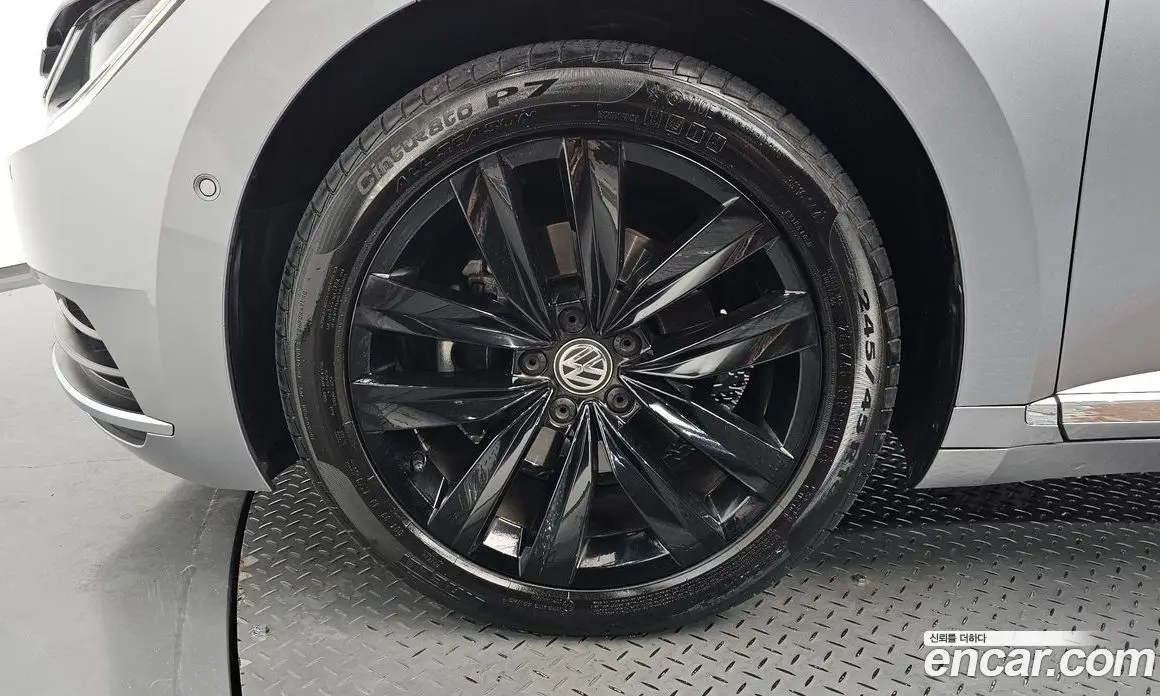 Volkswagen Arteon 2019 2.0 автомат (гидро), фото 4