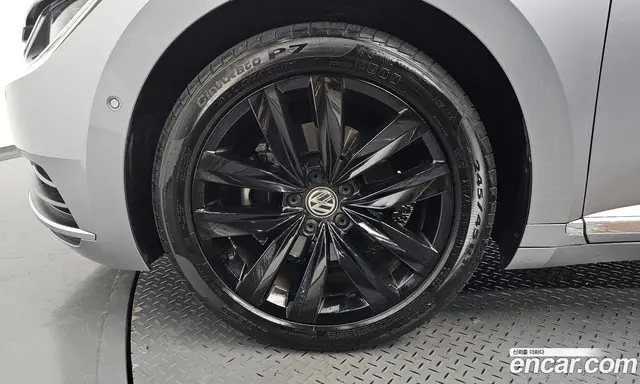 Volkswagen Arteon 2019 2.0 автомат (гидро), миниатюра 4
