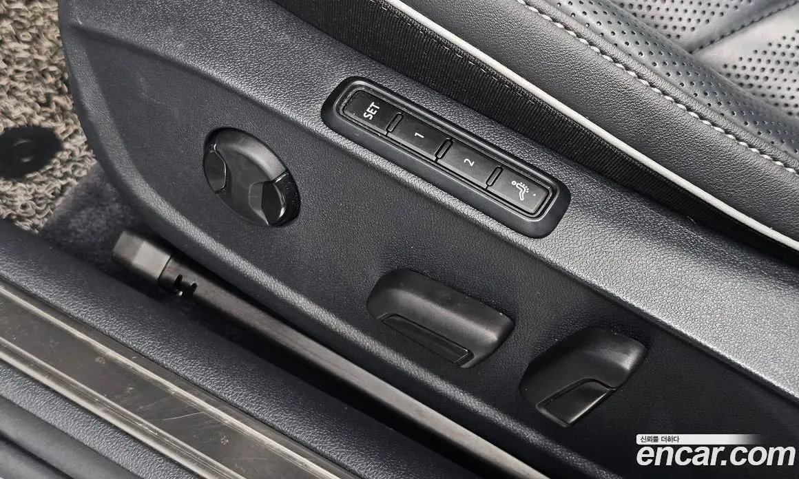 Volkswagen Arteon 2019 2.0 автомат (гидро), фото 31