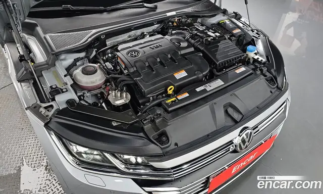 Volkswagen Arteon 2019 2.0 автомат (гидро), миниатюра 5
