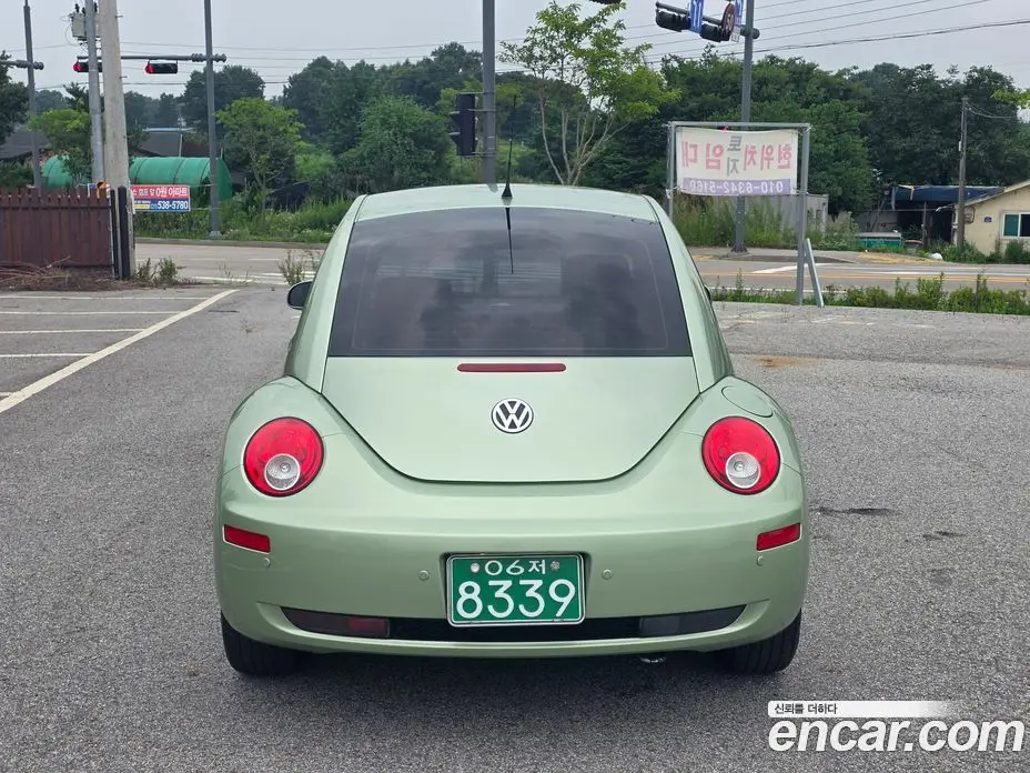 Volkswagen Beatle 2006 2.0 автомат (гидро), фото 4
