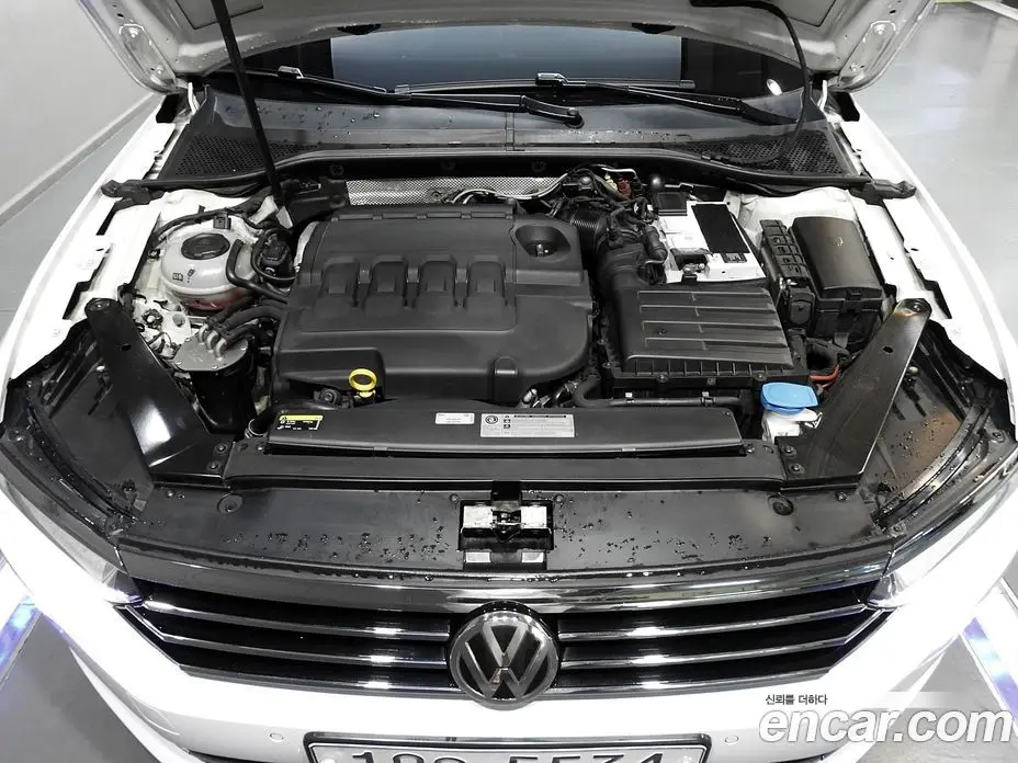 Volkswagen Passat 2018 2.0 автомат (гидро), фото 6