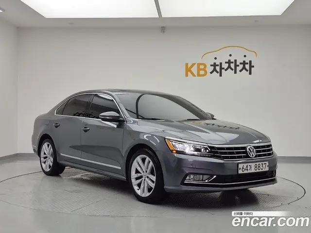 Volkswagen Passat 2018 2.0 автомат (гидро), миниатюра 2
