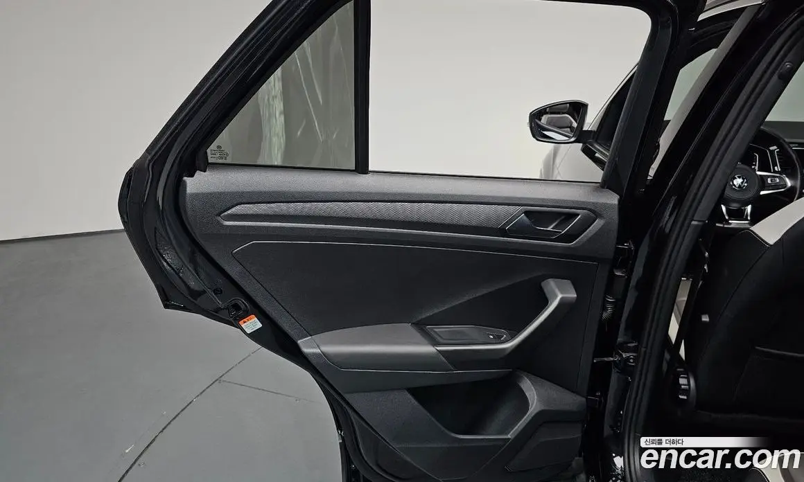 Volkswagen T-Roc 2021 2.0 автомат (гидро), фото 14