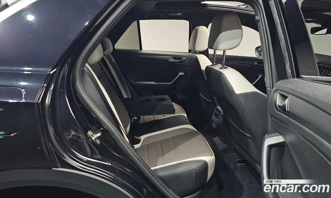 Volkswagen T-Roc 2021 2.0 автомат (гидро), фото 17