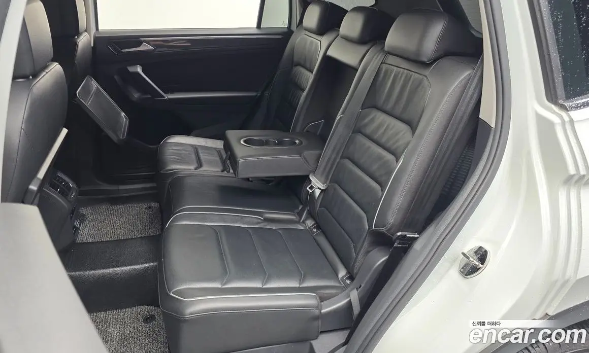 Volkswagen Tiguan 2018 2.0 автомат (гидро), фото 16