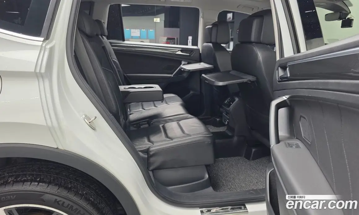 Volkswagen Tiguan 2018 2.0 автомат (гидро), фото 18